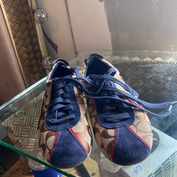 Designer Shoes Size 8 very good condition - Picture 2 of 7